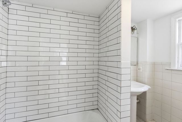 34 Woodland Rd, Wakefield, MA 01880