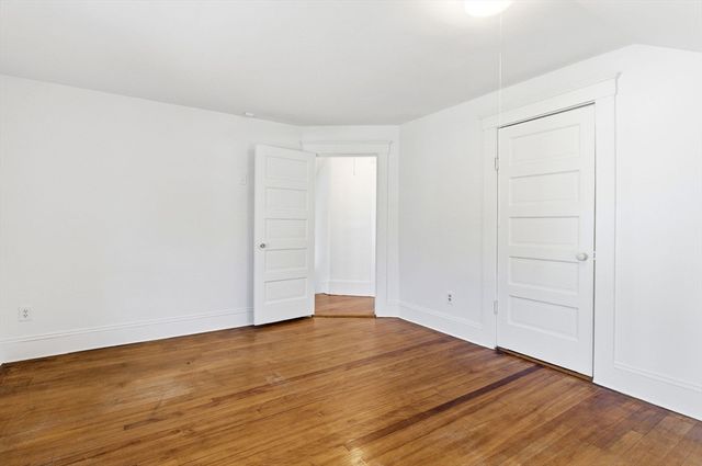 34 Woodland Rd, Wakefield, MA 01880