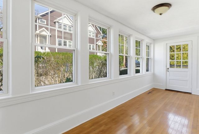 34 Woodland Rd, Wakefield, MA 01880