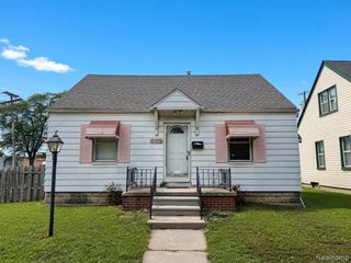 6005 Kendal Street, Dearborn, MI 48126