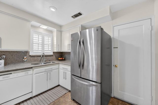 2349 Anita Ave, Sacramento, CA 95822