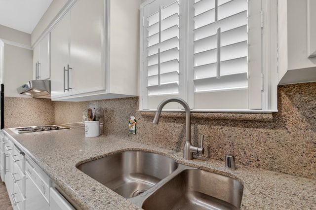 2349 Anita Ave, Sacramento, CA 95822