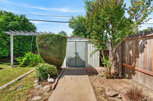 2349 Anita Ave, Sacramento, CA 95822