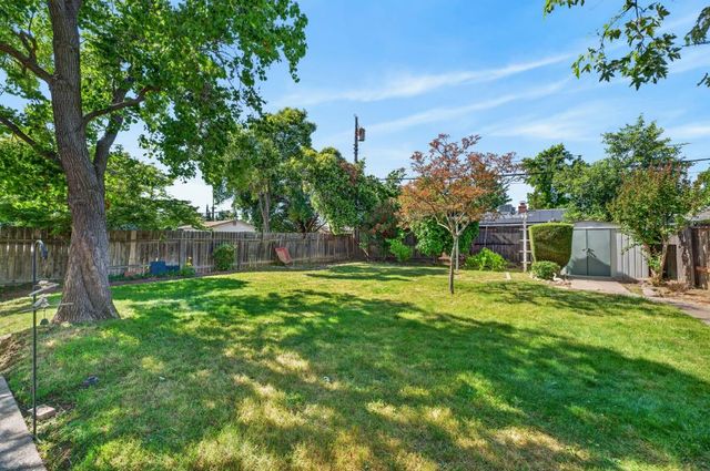 2349 Anita Ave, Sacramento, CA 95822