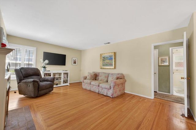 2349 Anita Ave, Sacramento, CA 95822