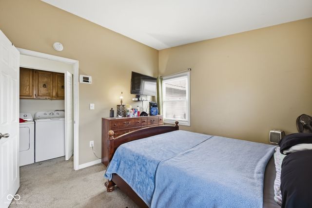 153 Parkview Drive, Whiteland, IN 46184