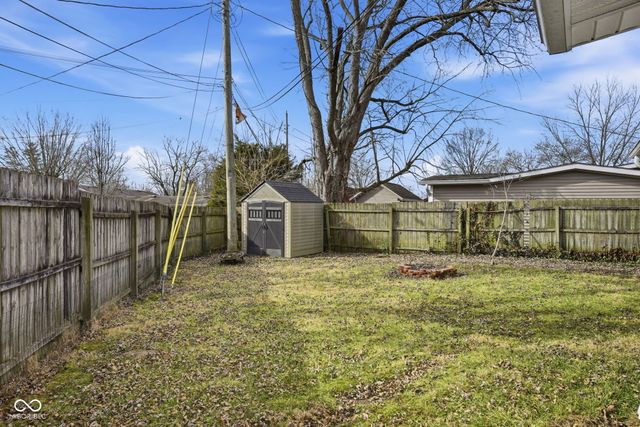 153 Parkview Drive, Whiteland, IN 46184