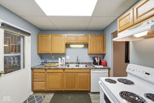 153 Parkview Drive, Whiteland, IN 46184