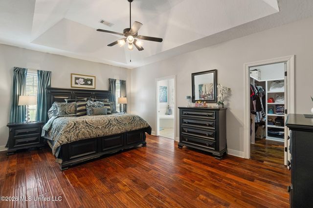 48 Greenleaf Drive, Hattiesburg, MS 39402