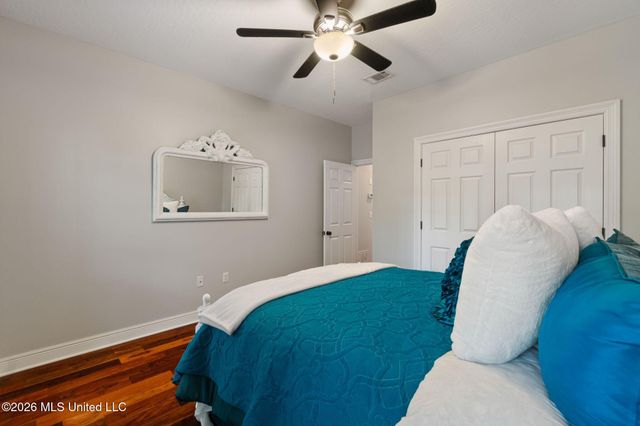 48 Greenleaf Drive, Hattiesburg, MS 39402