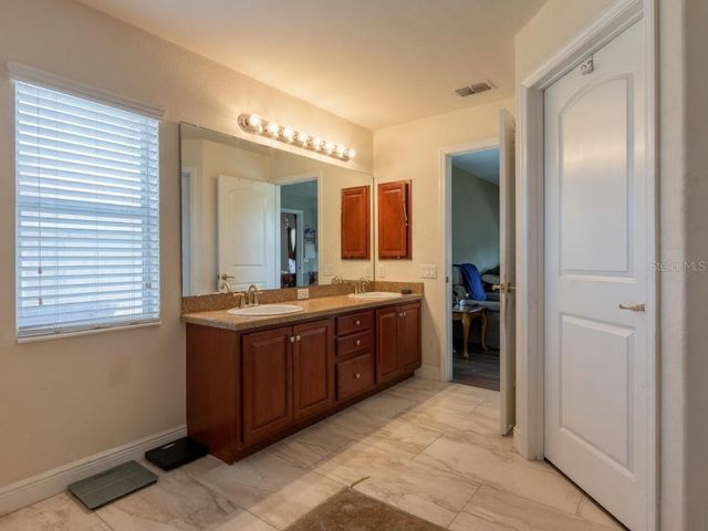 233 MANDOLIN DRIVE, Winter Haven, FL 33884