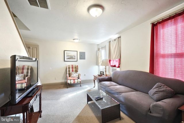 422 S WASHINGTON ST, Gettysburg, PA 17325