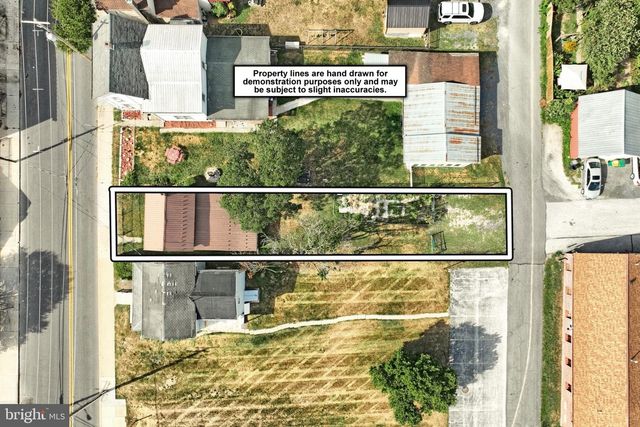 422 S WASHINGTON ST, Gettysburg, PA 17325