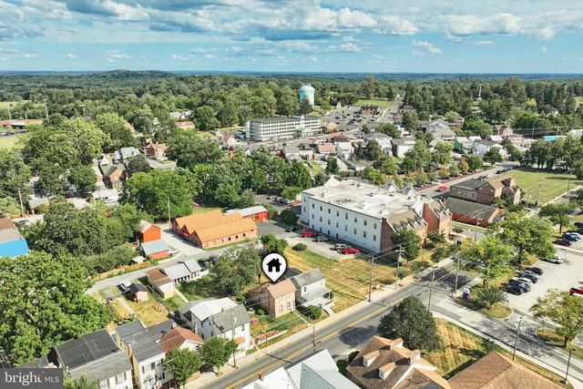 422 S WASHINGTON ST, Gettysburg, PA 17325