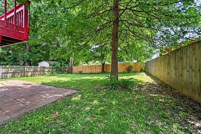 16415 E 4th Street N, Independence, MO 64056