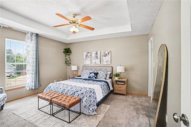 16415 E 4th Street N, Independence, MO 64056
