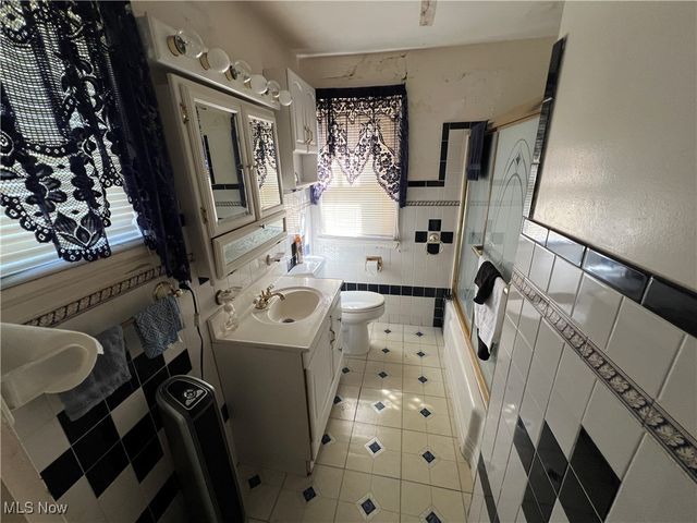 4019 Okalona Road, South Euclid, OH 44121