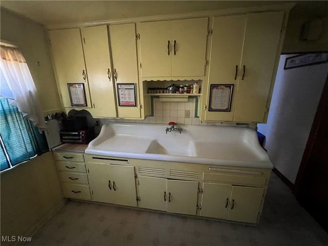 4019 Okalona Road, South Euclid, OH 44121