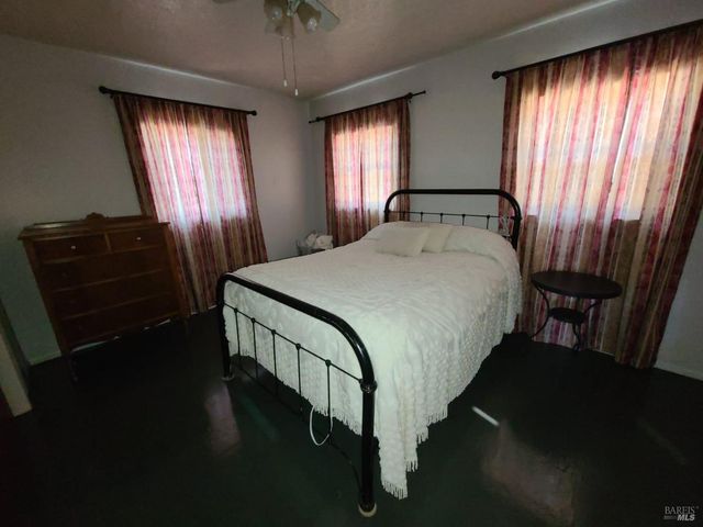 76275 Perry St, Covelo, CA 95428