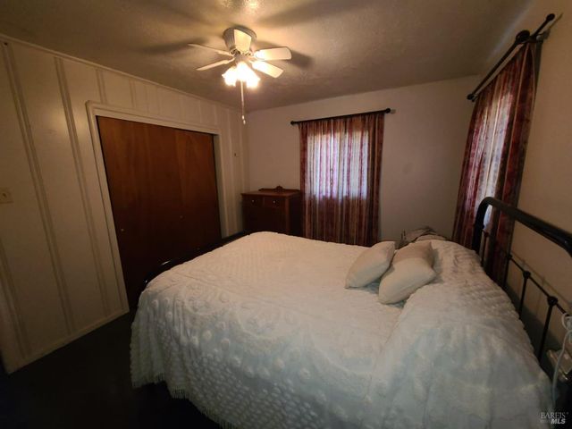 76275 Perry St, Covelo, CA 95428