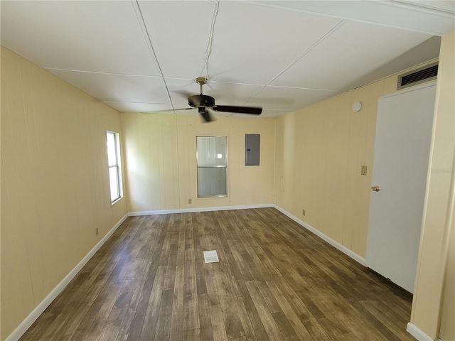 7209 EL MEYERS STREET, Zephyrhills, FL 33541