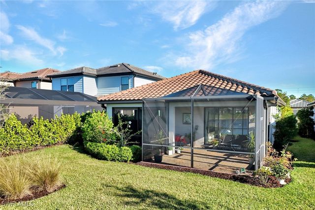 2171 YELLOWFIN CIR, Naples, FL 34114