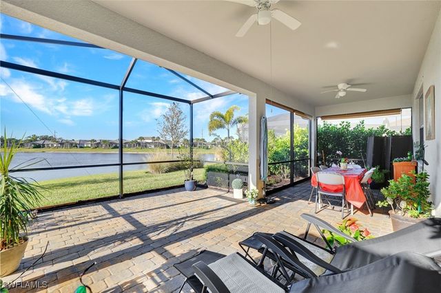 2171 YELLOWFIN CIR, Naples, FL 34114