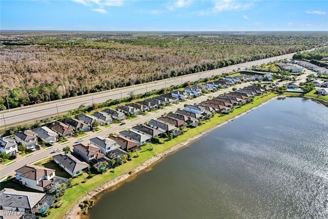 2171 YELLOWFIN CIR, Naples, FL 34114