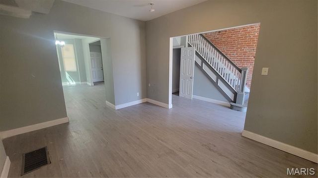 1389 Hamilton Avenue, St Louis, MO 63112