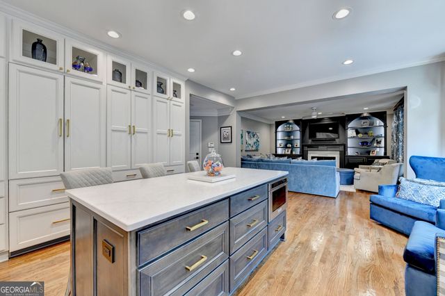 2642 Dunmoore Drive, Snellville, GA 30078