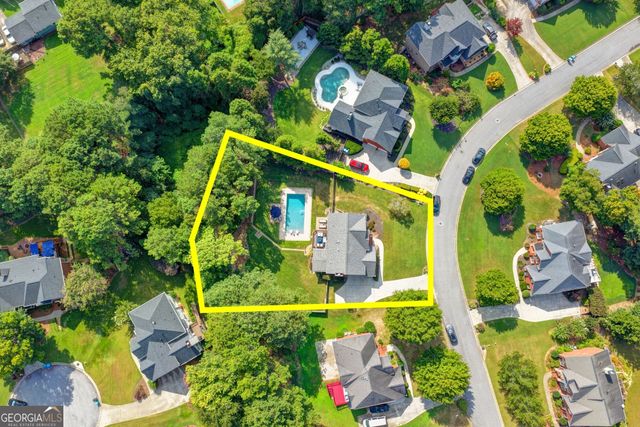 2642 Dunmoore Drive, Snellville, GA 30078