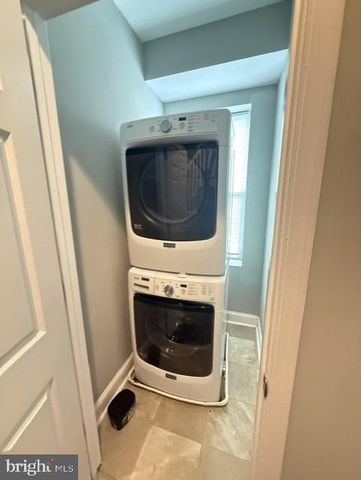 1046 W LOMBARD ST, Baltimore, MD 21223