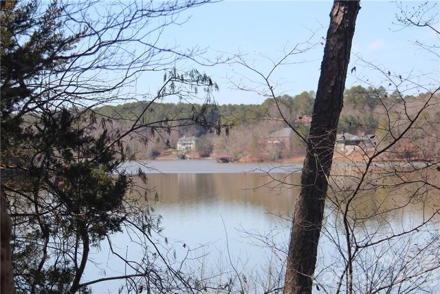 5768 Lake Pointe Drive 15, Granite Falls, NC 28630