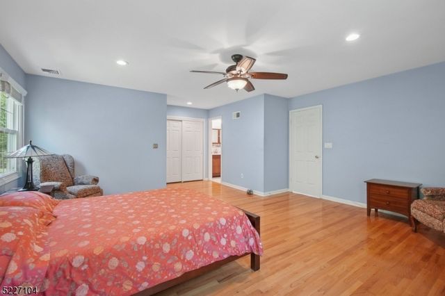 30 Northbridge Pl, Morris Twp., NJ 07960