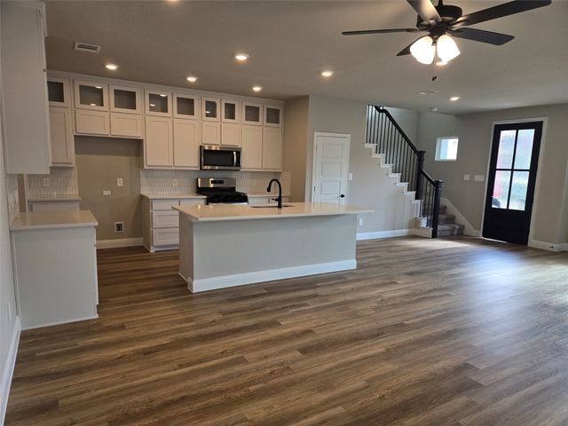 7225 Bayhill Lane, Rowlett, TX 75088