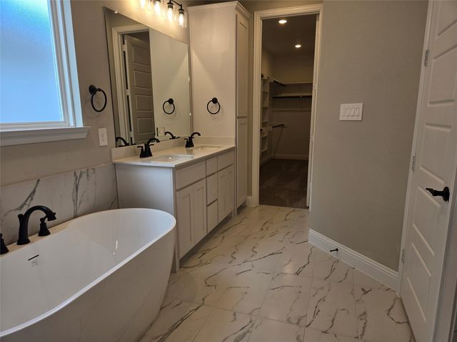 7225 Bayhill Lane, Rowlett, TX 75088