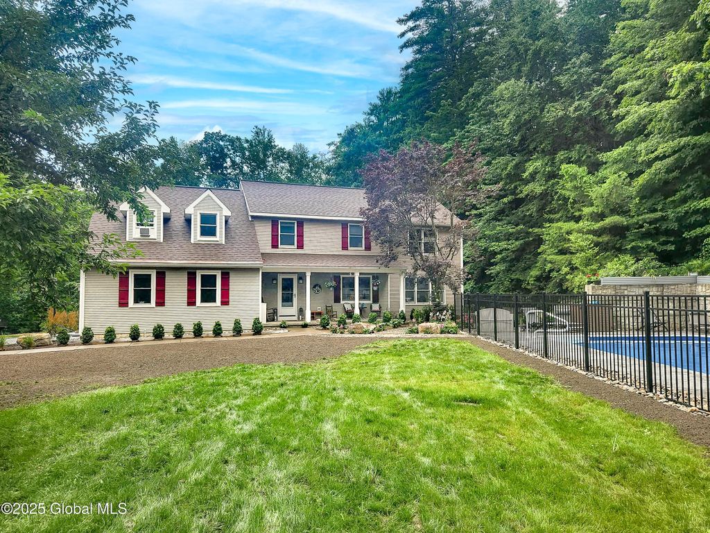 22 S Greenfield Road, Greenfield, NY 12833