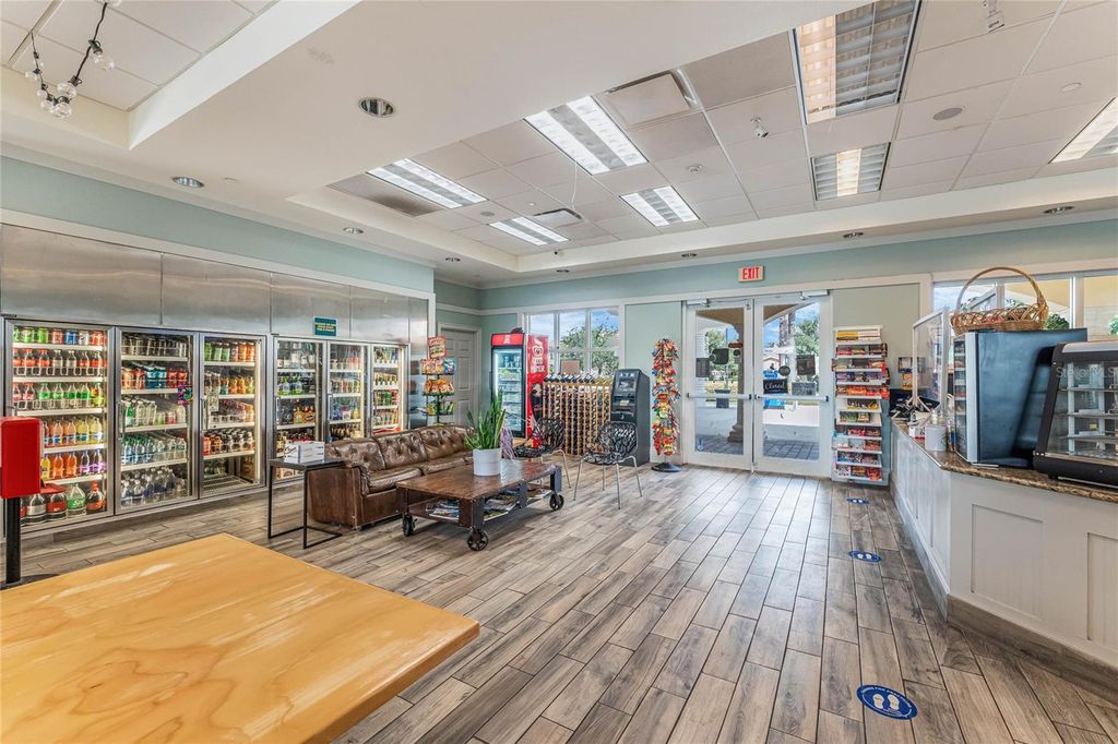 Image 53 of property listing at 12010 LORENZA LANE, Orlando, FL 32827