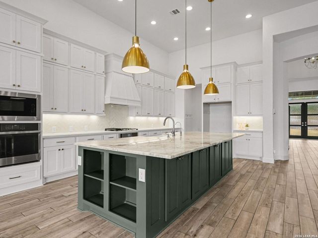 1216 Deerfoot Circle, New Braunfels, TX 78132