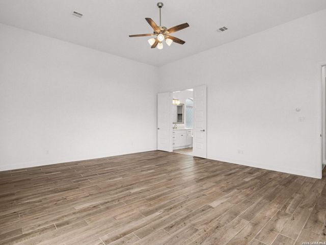 1216 Deerfoot Circle, New Braunfels, TX 78132