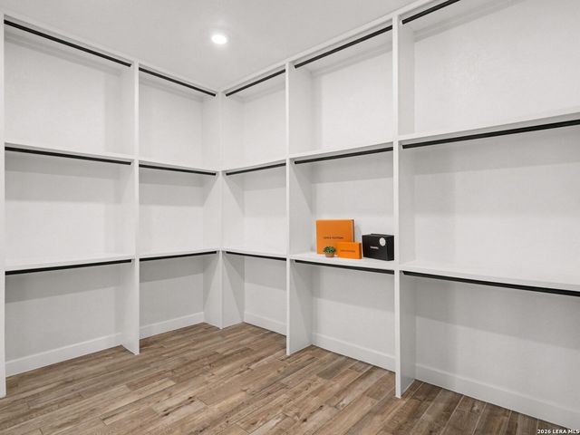 1216 Deerfoot Circle, New Braunfels, TX 78132