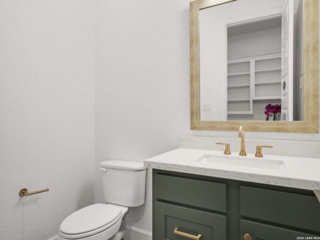 1216 Deerfoot Circle, New Braunfels, TX 78132