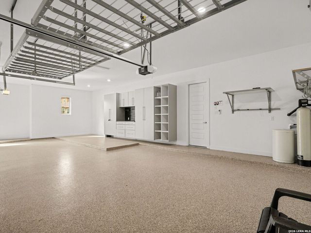 1216 Deerfoot Circle, New Braunfels, TX 78132