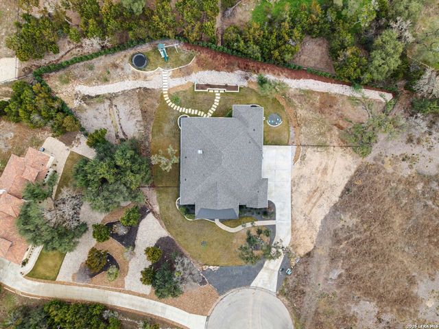 1216 Deerfoot Circle, New Braunfels, TX 78132