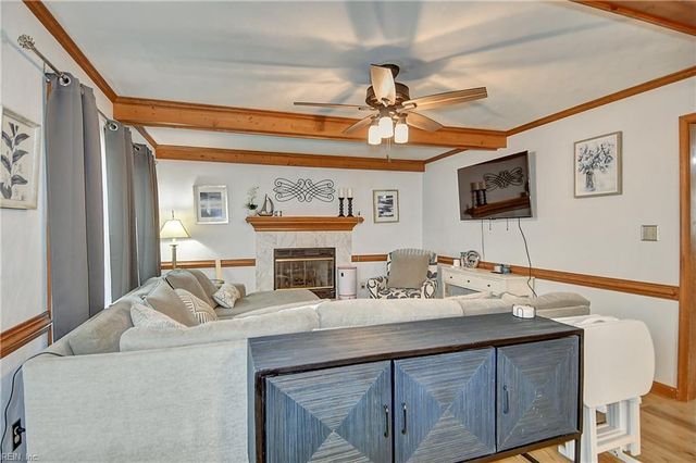 1937 Grey Friars CHSE, Virginia Beach, VA 23456