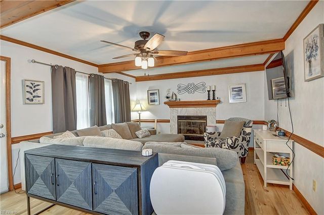 1937 Grey Friars CHSE, Virginia Beach, VA 23456