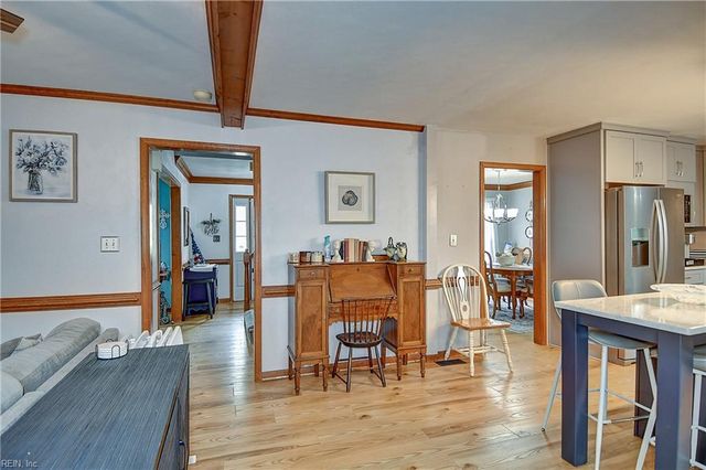 1937 Grey Friars CHSE, Virginia Beach, VA 23456