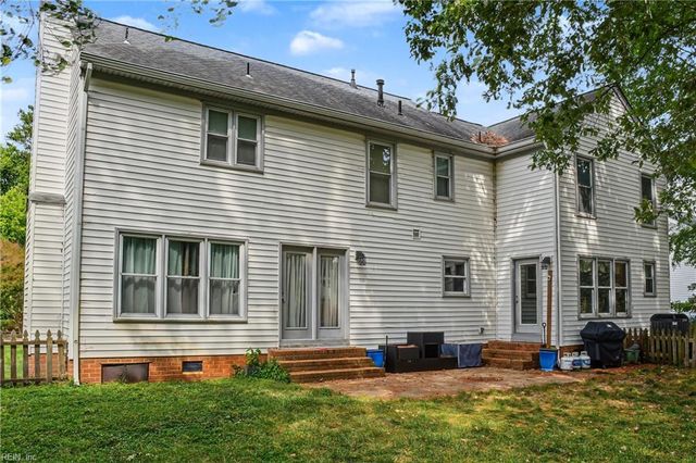 1937 Grey Friars CHSE, Virginia Beach, VA 23456