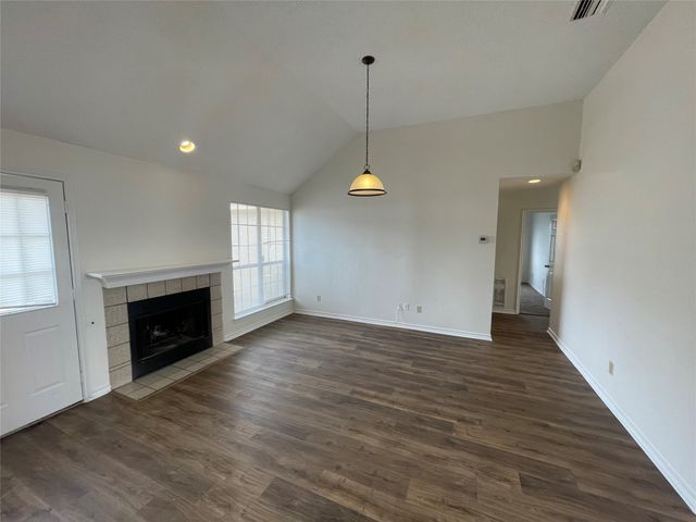 809 Windy Meadow Drive, Desoto, TX 75115