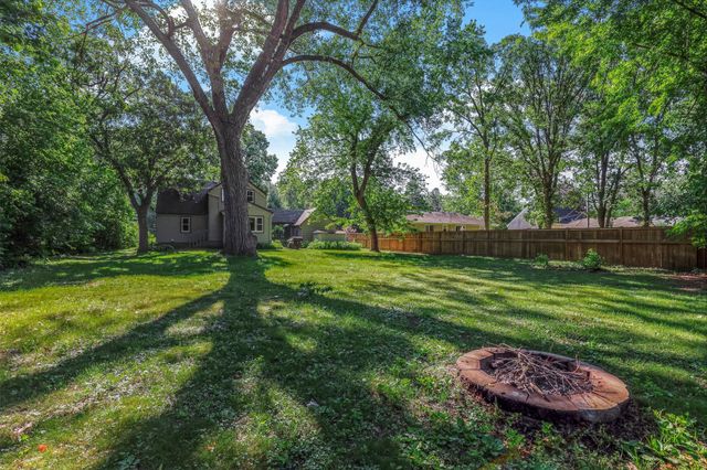 7866 Eastwood Road, Mounds View, MN 55112